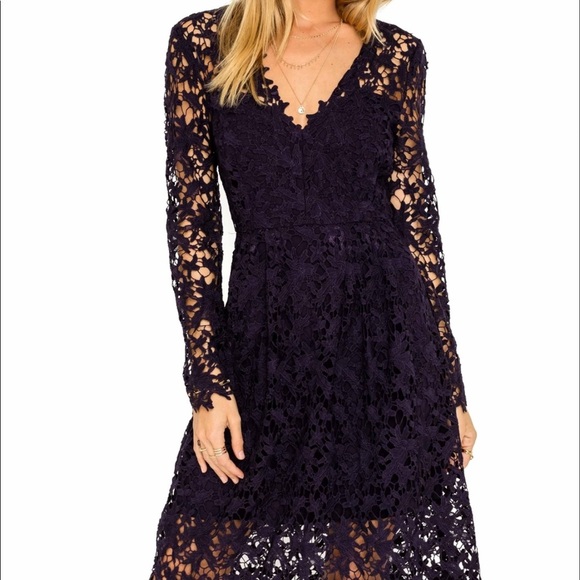 LONG SLEEVE LACE MIDI DRESS - Picture 4 of 8